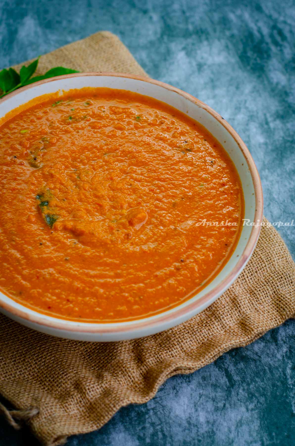 a-bowl-of-delicious-kongunadu-style-thakkali-kuzhambu