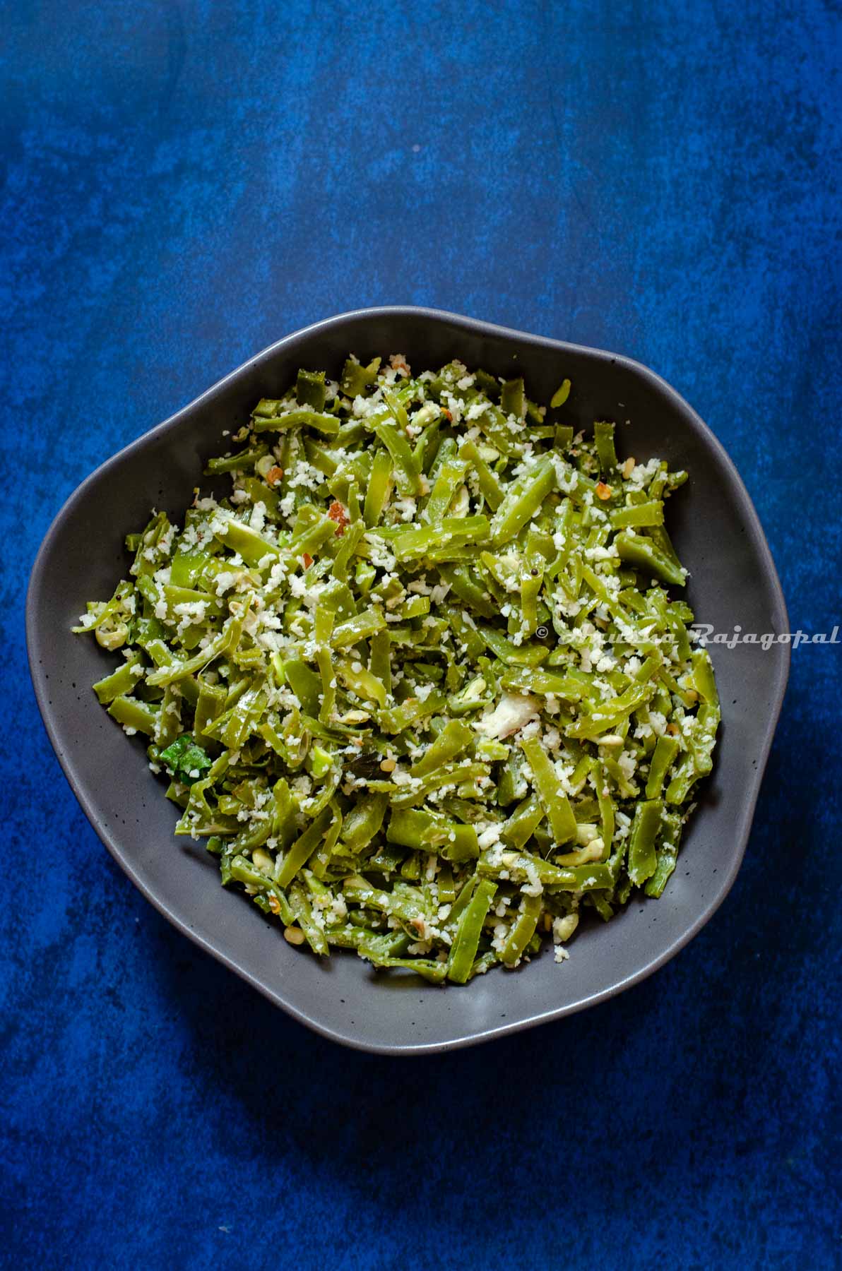 south-indian-avarakkai-poriyal-in-a-grey-bowl