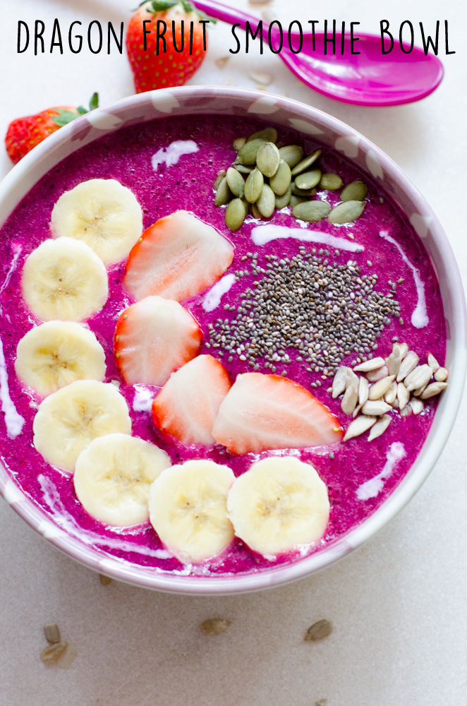 dragon fruit smoothie bowl