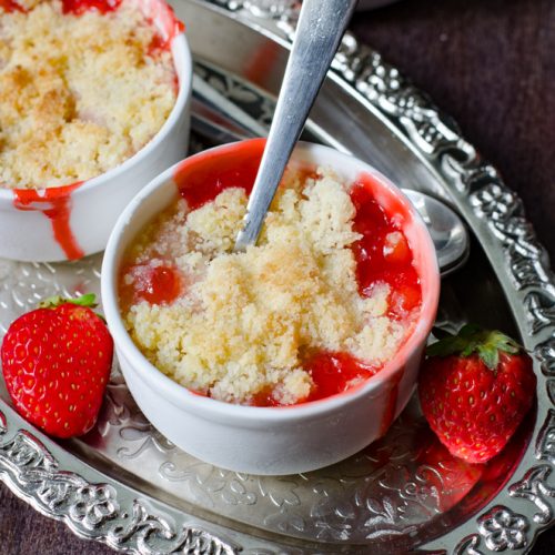 strawberry crumble