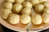 rava ladoo