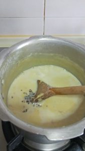 chikoo kulfi