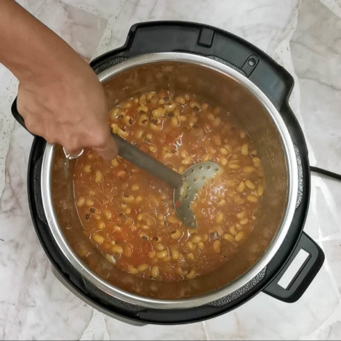 mealthy lobia masala step 13