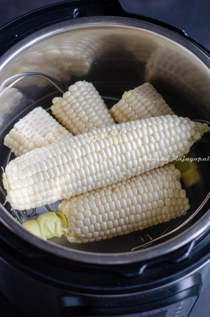 corn on the cob  in the instant pot 