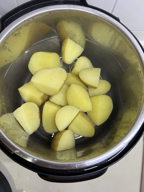 how to cook potatoes in the instant pot
