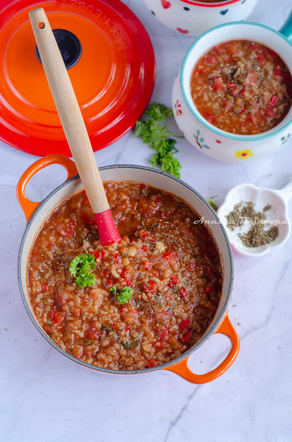 Vegan stuffed pepper soup ready to be served